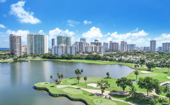Pictures of Retail property located at Aventura, Aventura, FL 33180 for sales - image #1