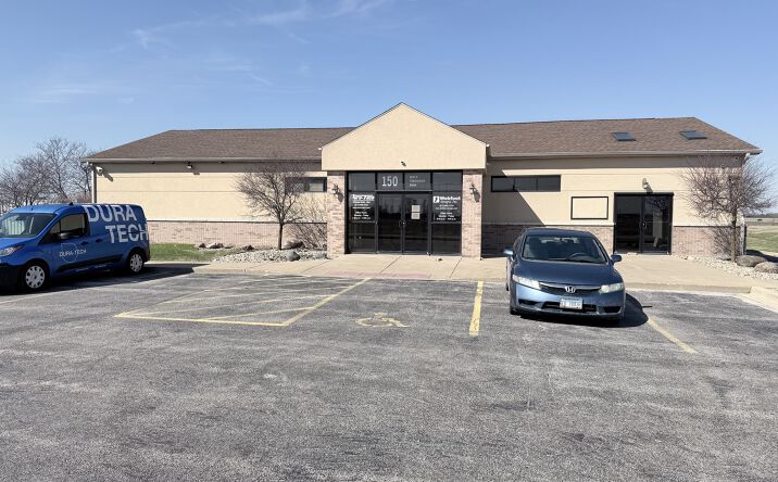 Pictures of Office property located at 150 Prairie View Lane, Manteno, IL 60950 for sales - image #1