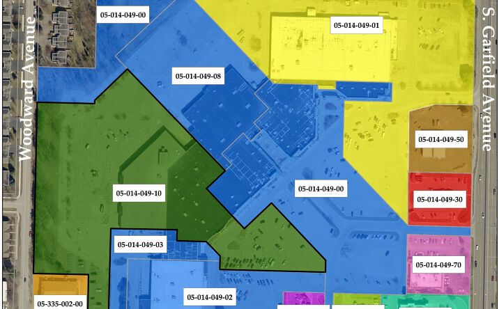 Pictures of Retail property located at 1212 W South Airport Road, Traverse City, MI 49686 for sales - image #1