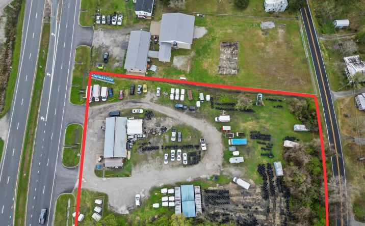 Pictures of Business for Sale property located at 1215 US-17, New Bern, NC 28560 for sales - image #1