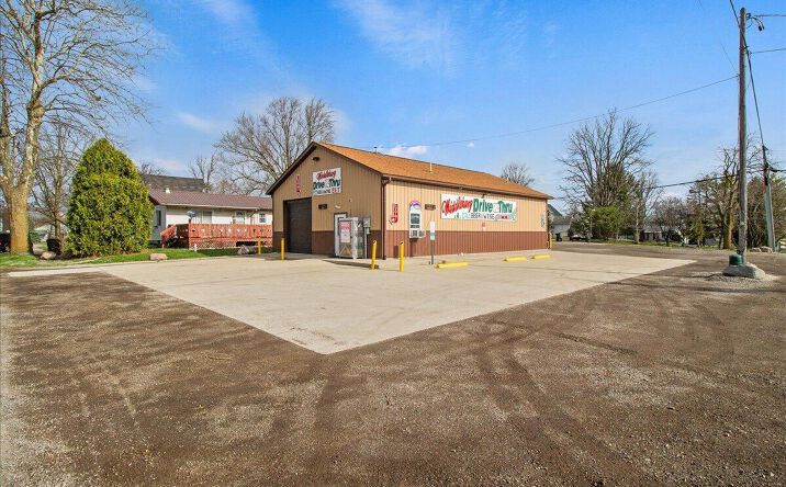 Pictures of Special Purpose property located at 10537 Columbus Street, Middleburg, OH 43336 for sales - image #1