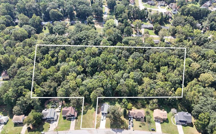 Pictures of Land property located at 4279 Sebring Walk, Decatur, GA 30034-2493 for sales - image #1