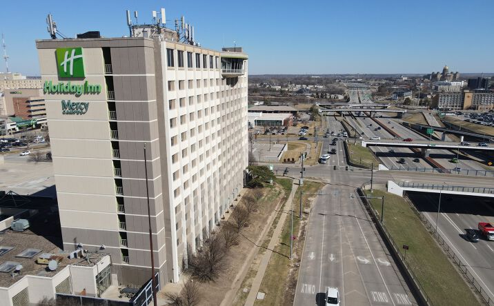 Pictures of Hospitality, Multifamily property located at 1050 6th Ave, Des Moines, IA 50314 for sales - image #1