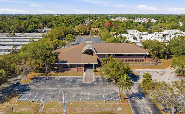 Pictures of Office property located at 7655 38th Ave N, St. Petersburg, FL 33710 for sales - image #1