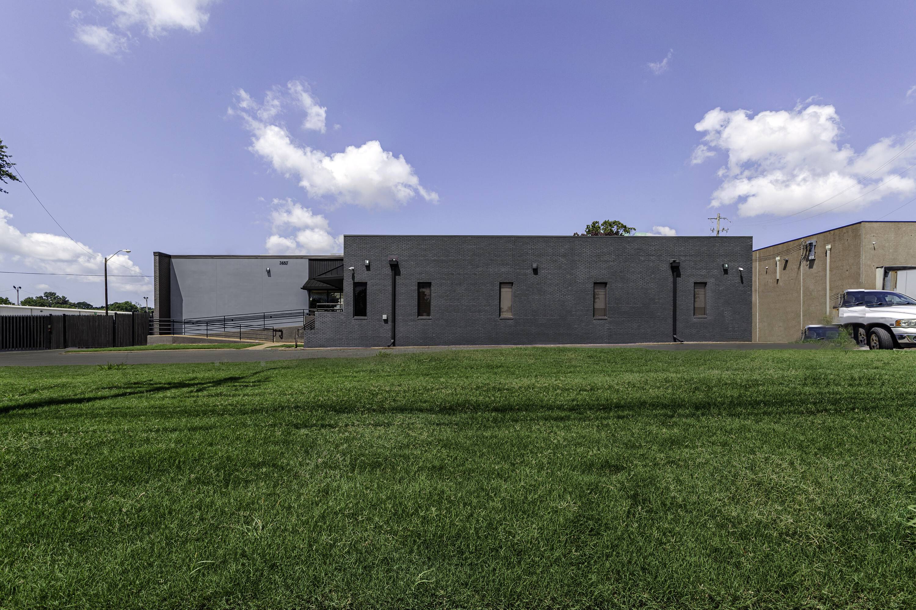 3657 Old Getwell Rd, Memphis, TN 38118 | Crexi.com