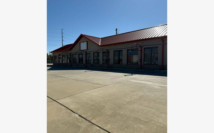 Pictures of Special Purpose property located at 4311 N State Line Ave, Texarkana, TX 75503 for sales - image #1
