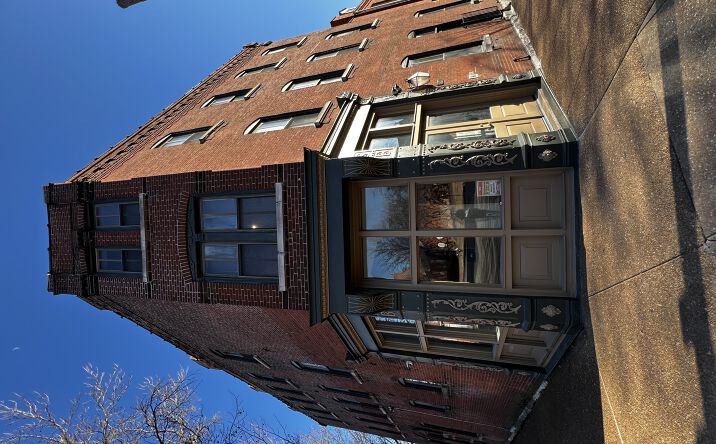 Pictures of Multifamily property located at 2200 Menard St, St. Louis, MO 63104 for sales - image #1
