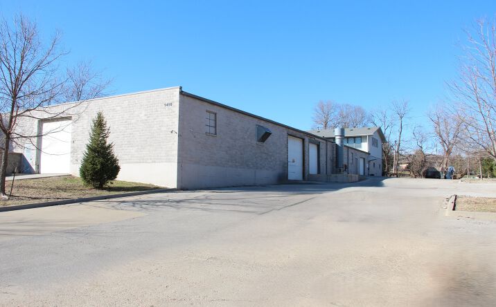 Pictures of Industrial property located at 1410 E Diehl Ave, Des Moines, IA 50320 for sales - image #1
