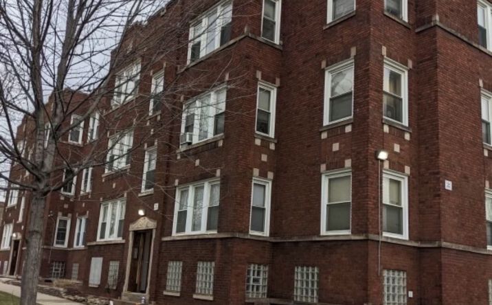 Pictures of Multifamily property located at 5444 W Huron St, Chicago, IL 60644 for sales - image #1