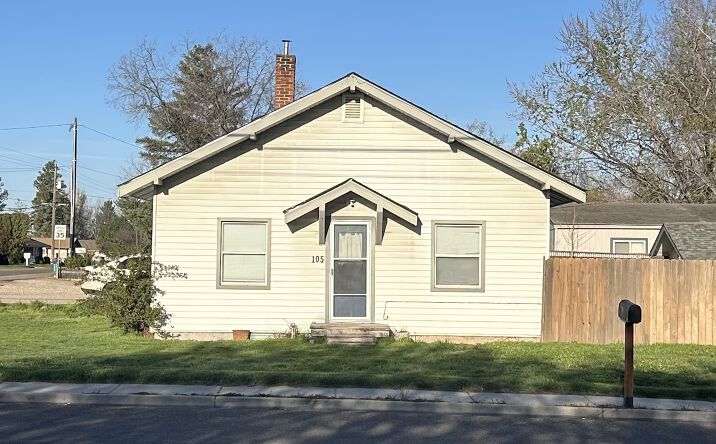 Pictures of Office, Retail property located at 105 N Midland Blvd, Nampa, ID 83651 for sales - image #1