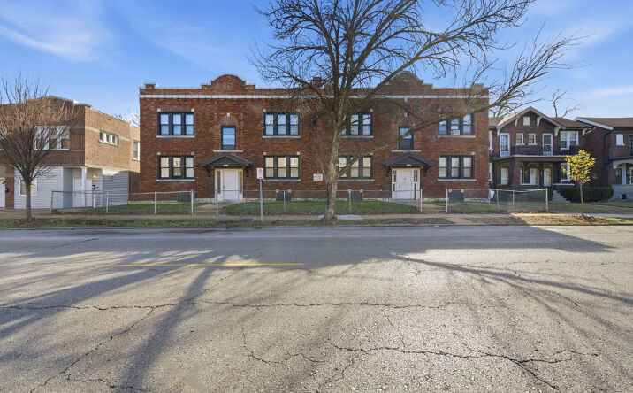 Pictures of Multifamily property located at 3656 Bates St, St. Louis, MO 63116, 3660 Bates St, St. Louis, MO 63116 for sales - image #1