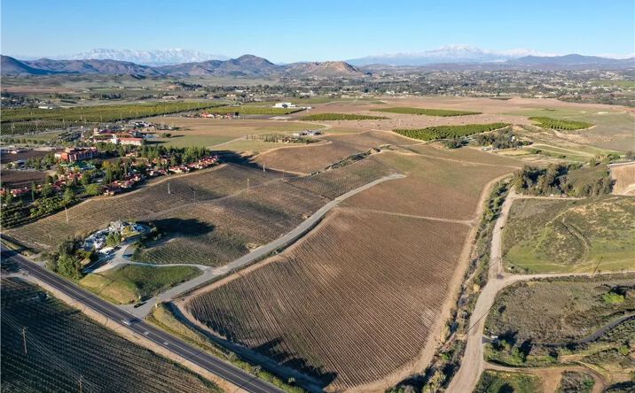 Pictures of Land property located at Valle Toscana Ct, Temecula, CA 92592 for sales - image #1
