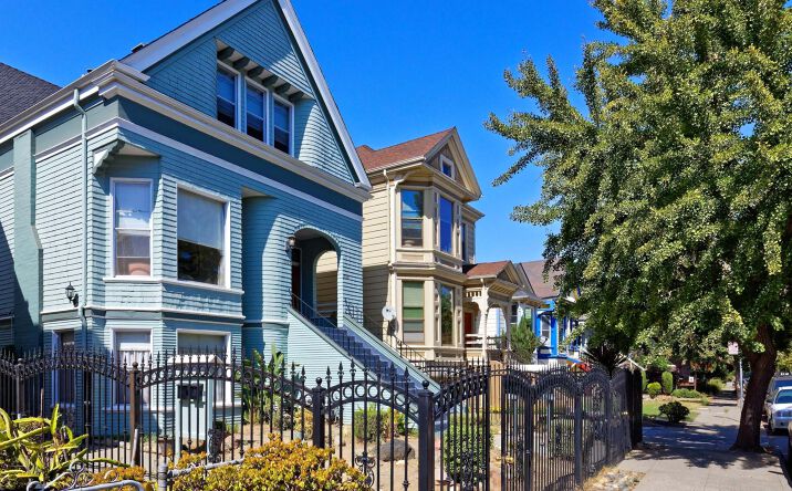 Pictures of Multifamily property located at 1033 Magnolia St, Oakland, CA 94607 for sales - image #1