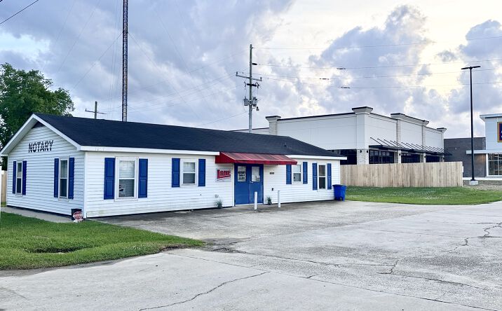 Pictures of Office property located at 1257 N Barman St, Gonzales, LA 70737 for sales - image #1