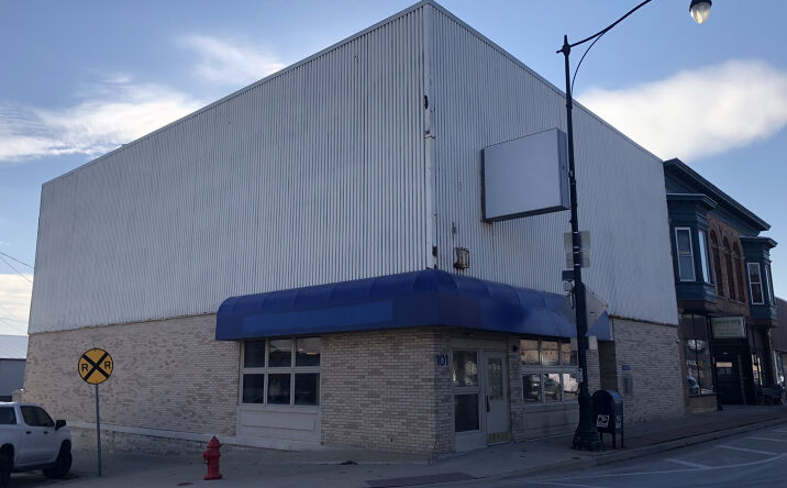 Pictures of Mixed Use property located at 101 W Lincoln Ave, Hinckley, IL 60520 for sales - image #1