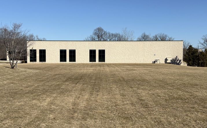 Pictures of Industrial property located at 9980 S Oakwood Park Drive, Franklin, WI 53132 for sales - image #1