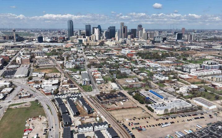 Pictures of Retail, Mixed Use property located at 1300 Corinth St, Dallas, TX 75215 for sales - image #1