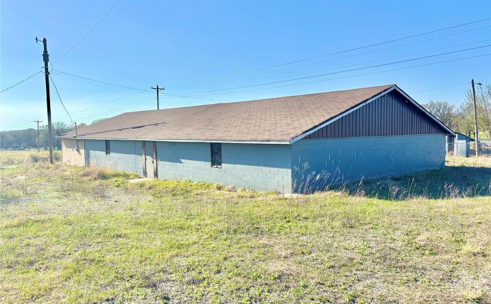Pictures of Mixed Use property located at 1 N County Road 4460 Road, Stigler, OK 74462 for sales - image #1