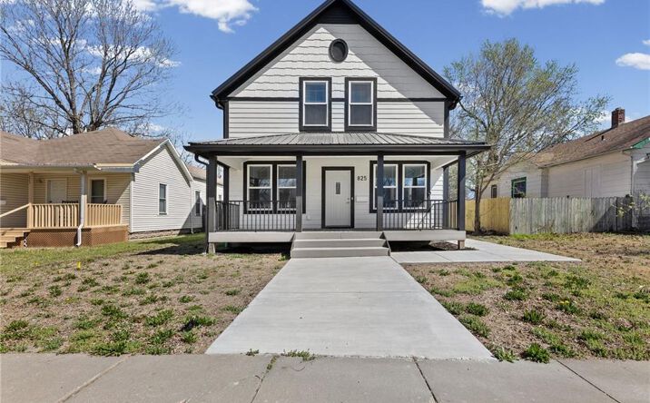 Pictures of Business for Sale property located at 825 S Main Street, Ottawa, KS 66067 for sales - image #1