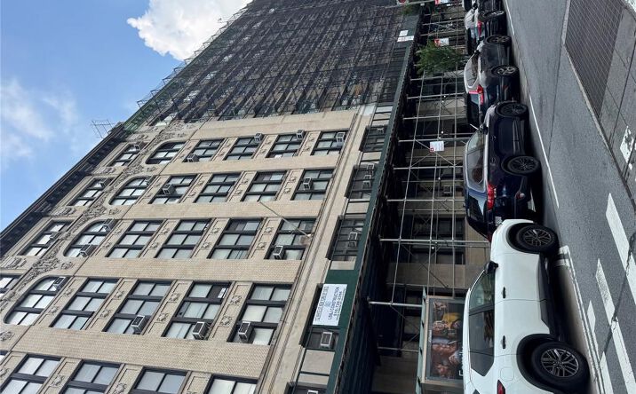 Pictures of Mixed Use, Office, Retail property located at 139 Centre Street 204, New York, NY 10013 for sales - image #1