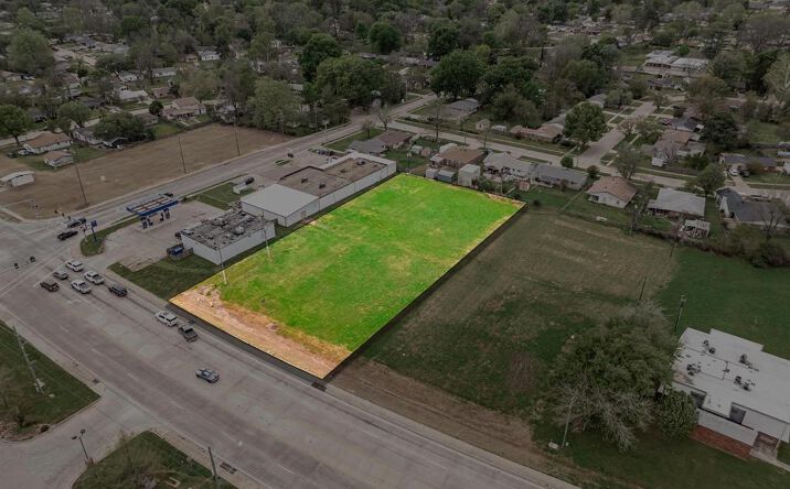 Pictures of Land property located at 1405 Swan Lake Road, Bossier City, LA 71111 for sales - image #1