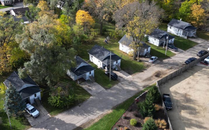 Pictures of Multifamily property located at 826-850 Sharpes Court, Beloit, WI 53511 for sales - image #1