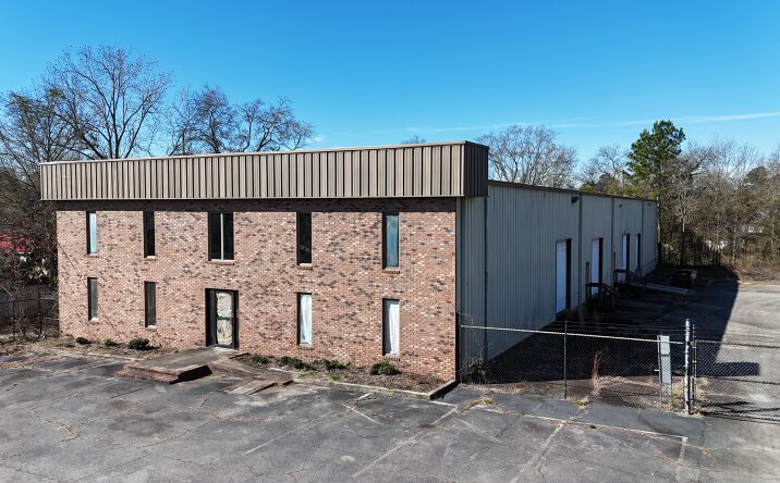 Pictures of Industrial, Office property located at 3810 Lake St, Macon, GA 31204 for sales - image #1