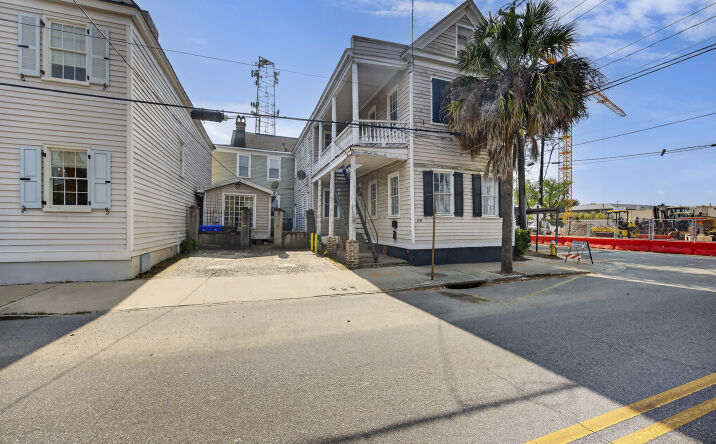 Pictures of Multifamily, Office, Retail property located at 69 Washington St, Charleston, SC 29403 for sales - image #1