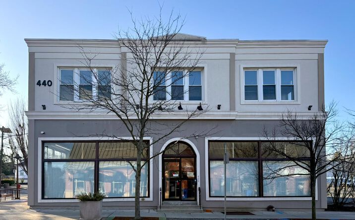 Pictures of Retail property located at 438-440 Raritan Avenue, Highland Park, NJ 08904 for sales - image #1