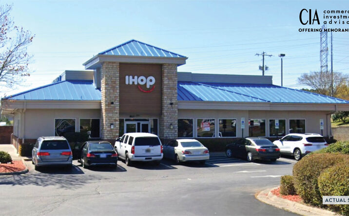 Pictures of Retail property located at 800 Cloverleaf Plaza, Kannapolis, NC 28083 for sales - image #1