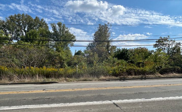 Pictures of Land property located at 0 State Avenue, Vanport pa, Vanport, PA 15009 for sales - image #1
