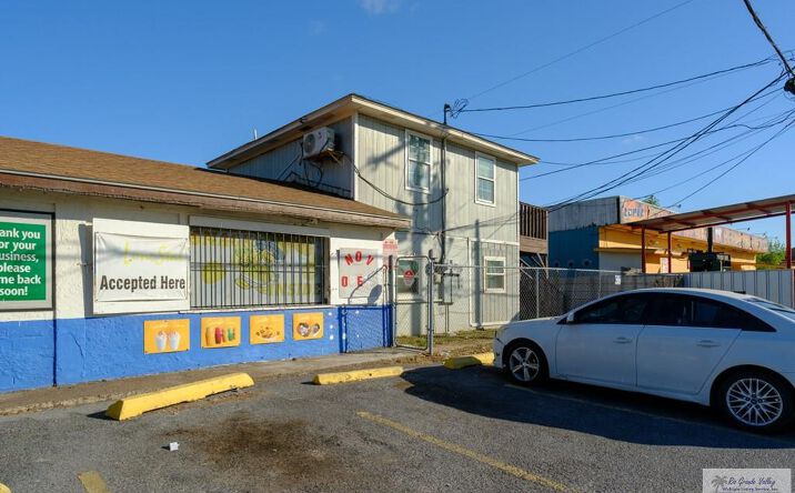Pictures of Land property located at 2301 Carlos Ave., Brownsville, TX 78526 for sales - image #1