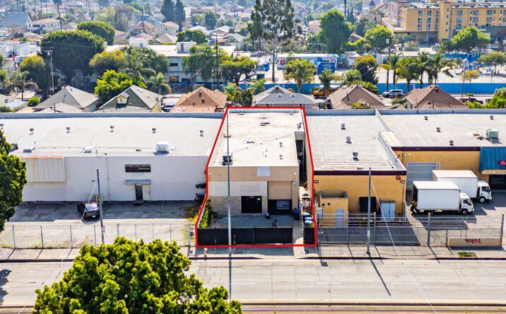 Pictures of Industrial property located at 1338 E Washington Blvd, Los Angeles, CA 90021 for sales - image #1