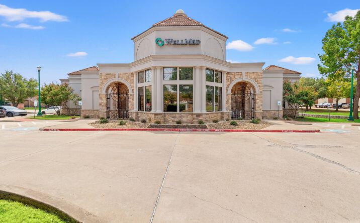 Pictures of Office, Retail property located at 1110 Keller Pkwy, Keller, TX 76248 for sales - image #1