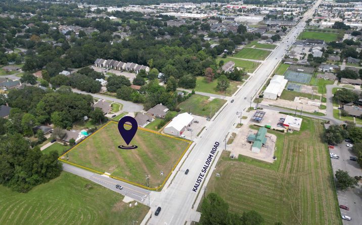 Pictures of Land property located at 3014 Kaliste Saloom Rd, Lafayette, LA 70508 for sales - image #1