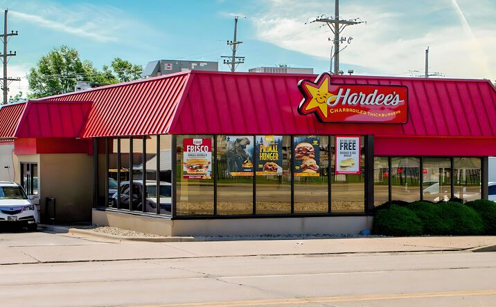 Pictures of Retail property located at 108 N 4th St, Chillicothe, IL 61523 for sales - image #1