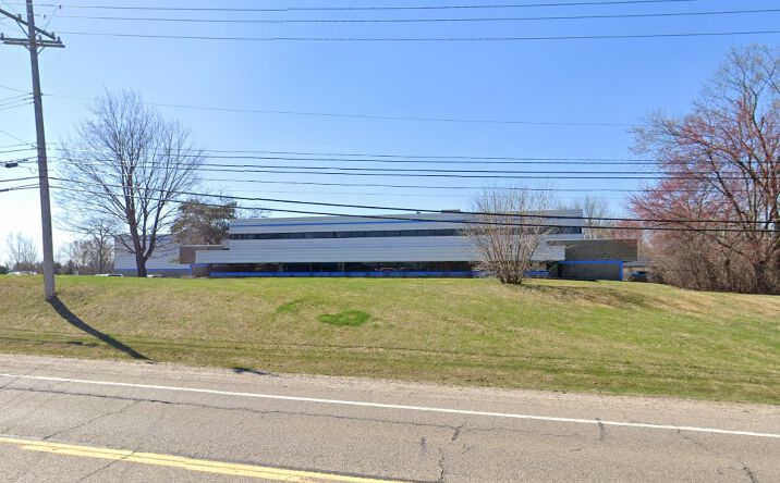 Pictures of Industrial property located at 41001 Grand River Ave, Novi, MI 48375 for sales - image #1