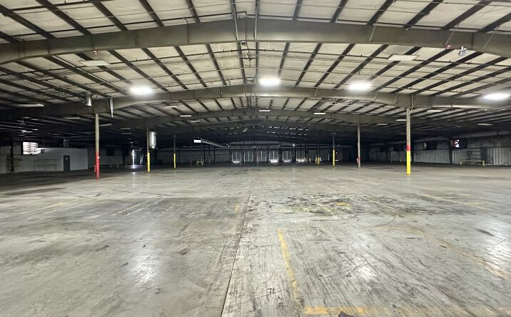 Pictures of Industrial property located at 1105 Farrington St, Conover, NC 28613 for sales - image #1