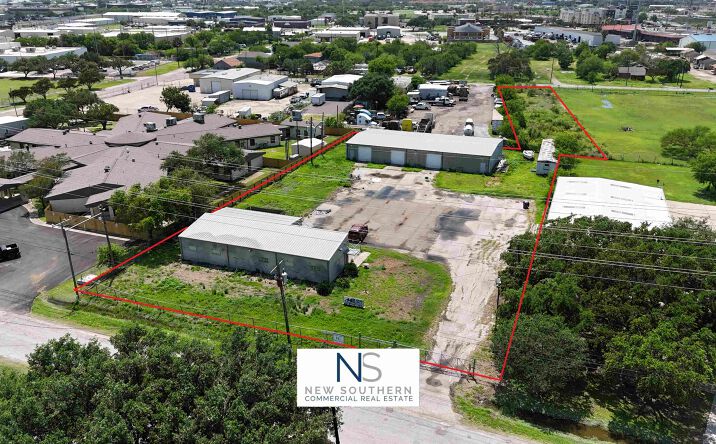 Pictures of Industrial property located at 825 Cantwell Ln, Corpus Christi, TX 78408 for sales - image #1