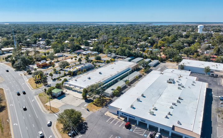Pictures of Self Storage property located at 1825 Glynn Ave, Brunswick, GA 31520 for sales - image #1