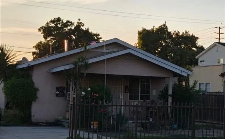 Pictures of Multifamily property located at 6221 Heliotrope, Bell, CA 90201 for sales - image #1