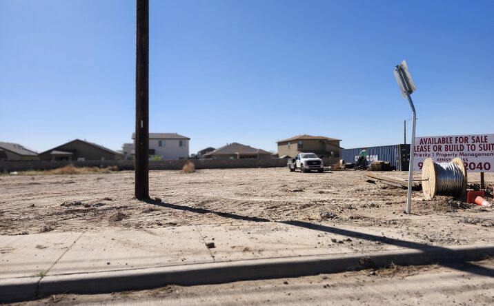 Pictures of Retail property located at 820 Nuevo Hueco Tanks Rd, Socorro, TX 79927 for sales - image #1