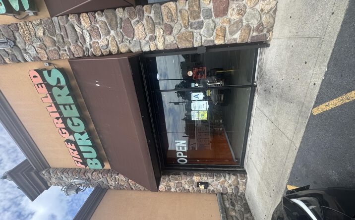 Pictures of Business for Sale, Retail property located at 1077 Bay Street, Staten Island, NY 10305 for sales - image #1