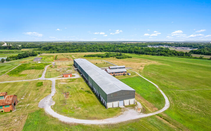 Pictures of Industrial property located at 453 Boone Rd, Muscle Shoals, AL 35661 for sales - image #1