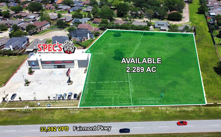Pictures of Land property located at 10405 W Fairmont Pkwy, La Porte, TX 77571 for sales - image #1