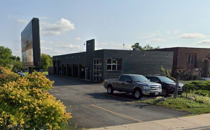 Pictures of Retail property located at 9999 Confidential Street, Oak Forest, IL 60452 for sales - image #1