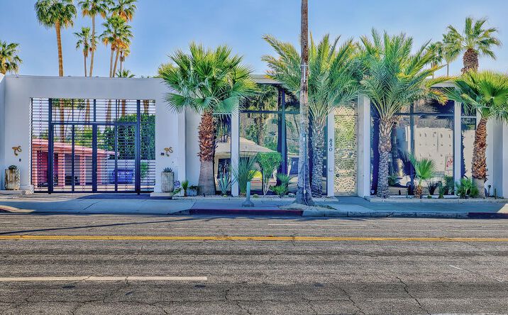 Pictures of Retail, Office, Mixed Use property located at 850 N Palm Canyon Dr, Palm Springs, CA 92262 for sales - image #1