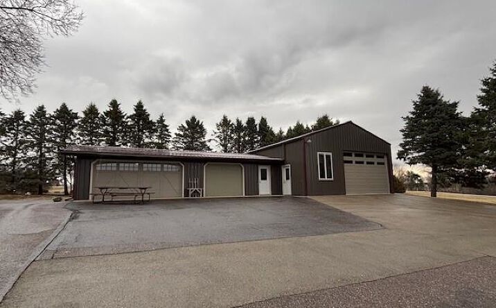 Pictures of Special Purpose property located at 21 North, Markesan, WI 53946 for sales - image #1