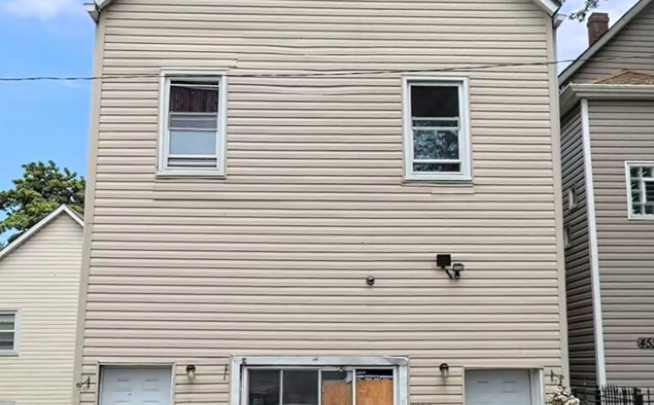 Pictures of Multifamily property located at 4535 S Honore Street, Chicago, IL 60609 for sales - image #1