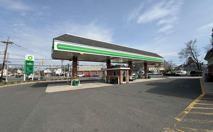 Pictures of Business for Sale, Retail property located at 2582 Whitehorse Mercerville Road, Hamilton, NJ 08619 for sales - image #1